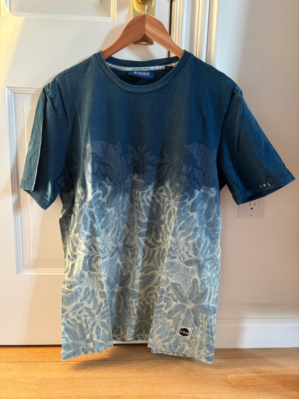 Scotch & Soda Navy to Light Blue Floral Dip-Dye Short Sleeve Shirt - Picture 2 of 2